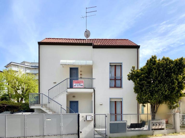 Villa Santin - Carraro Immobiliare - Family Apartments - B&B Lido di Jesolo