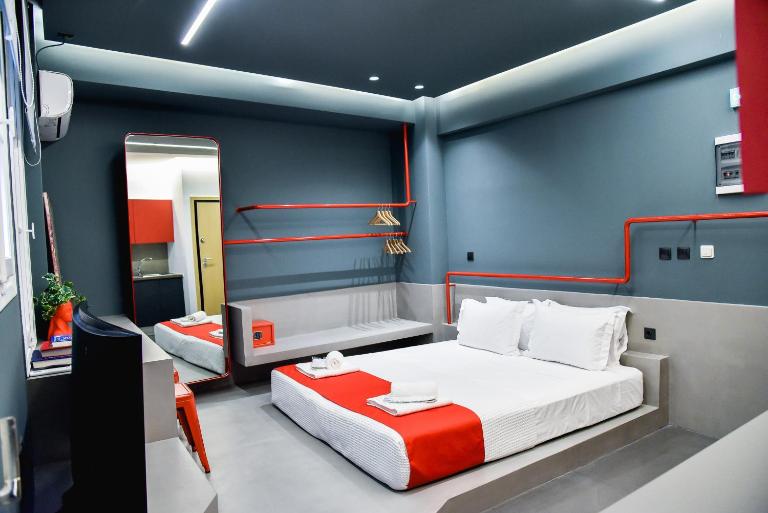 CentraL44 YoLo Casual Suite- Ermou - Bed and Breakfast Athene