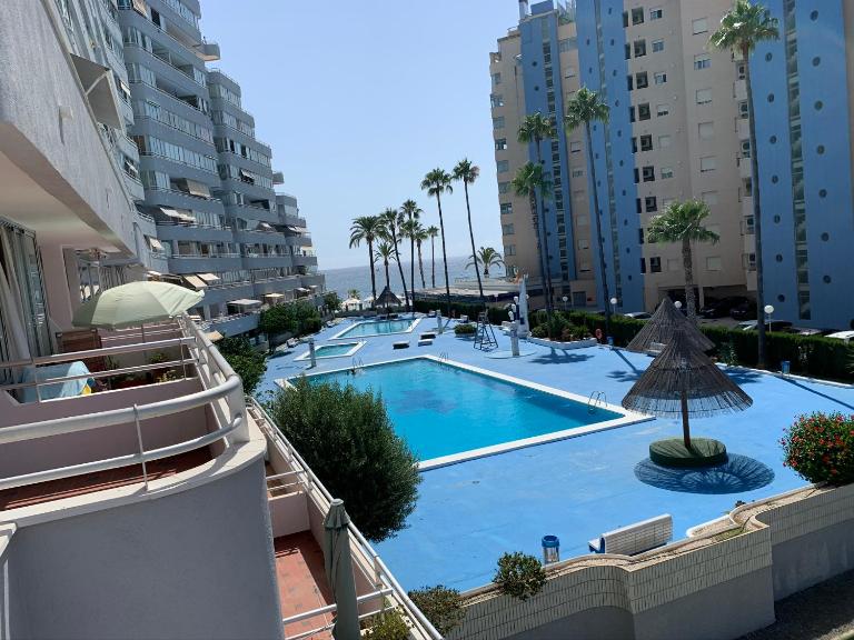 SERVICE APART LAZARO -Apartamentos Agumarina 62 - B&B Calpe