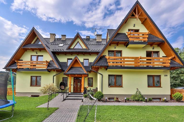 Słoneczny Dworek - B&B Białka Tatrzańska