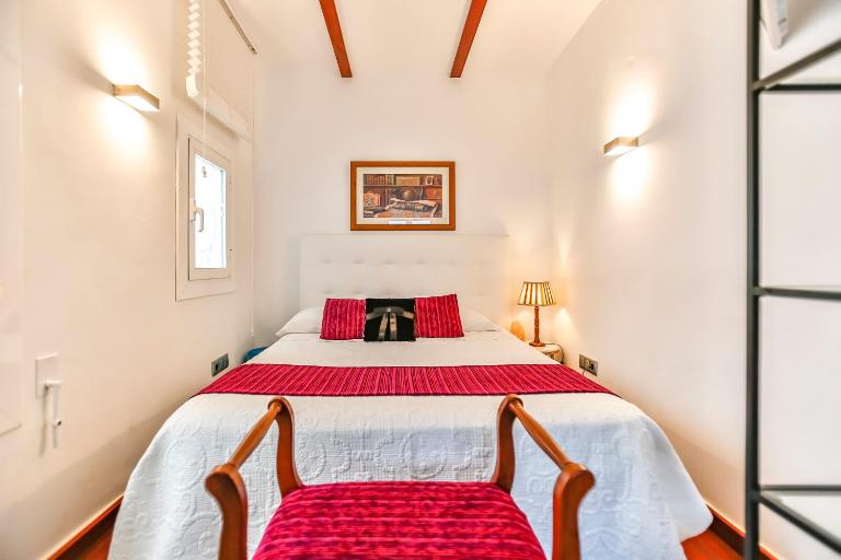 Ghat Apartments Montroig - B&B Sitges