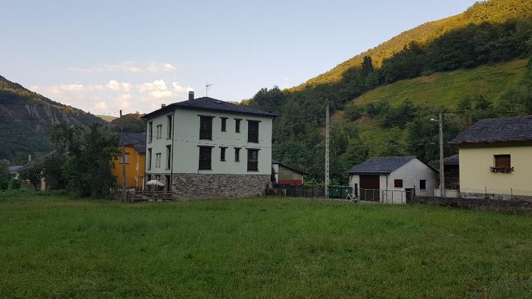 CASA MUNIELLOS - B&B Cangas del Narcea