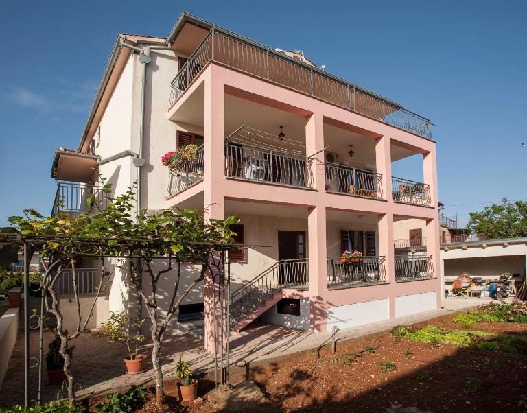 Apartmani Dragica - B&B Rovinj