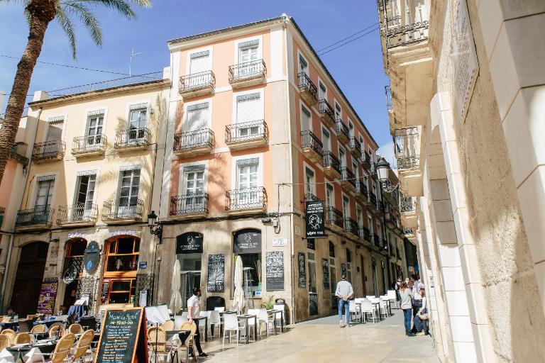 Apartamentos Tito San Agustin - Chambres d'hôtes Alicante