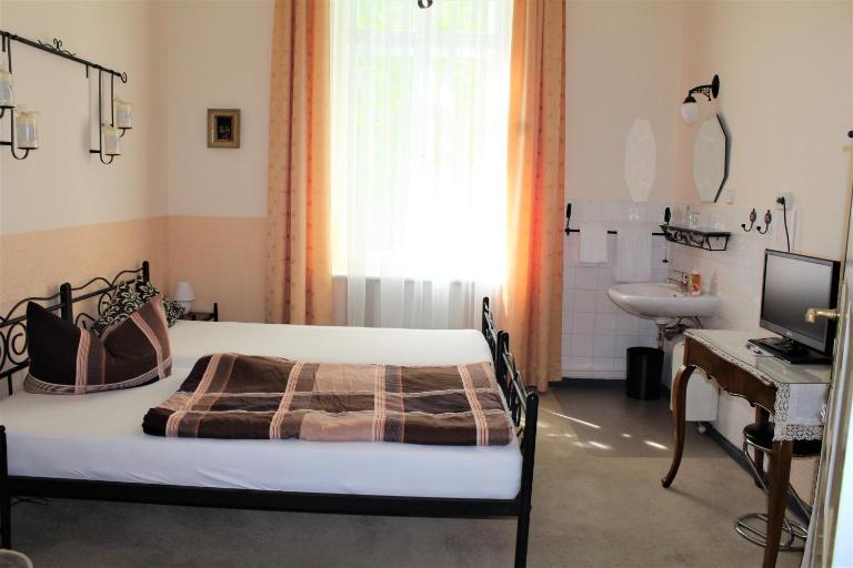 Pension Brinn - Chambres d'hôtes Berlin