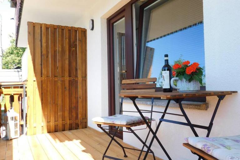 Zemva Stays - JT Apartma, free bikes, big garden with terrace - B&B Bled