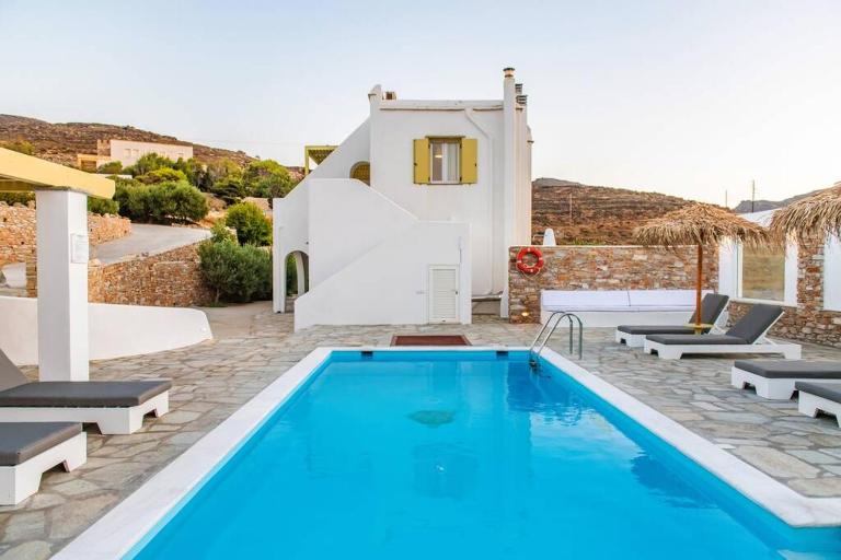 Marble Art Villas - B&B Pýrgos