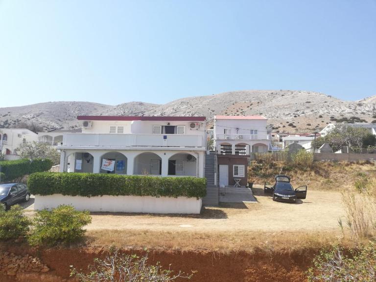 APARTMANI VOLARIĆ PAG - B&B Pag