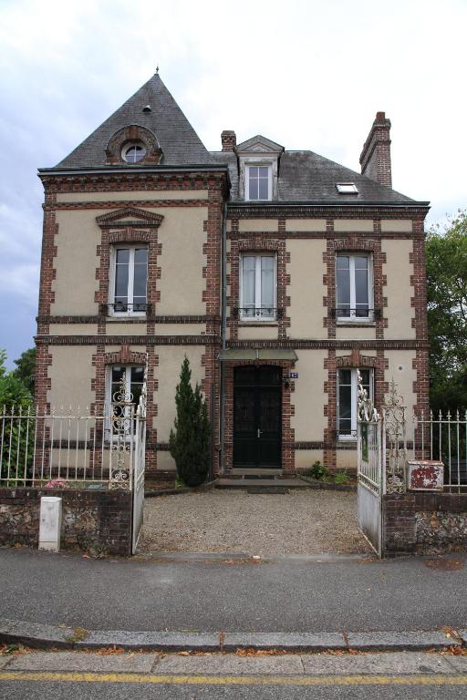 Normandie 12 couchages - Chambres d'hôtes L'Aigle