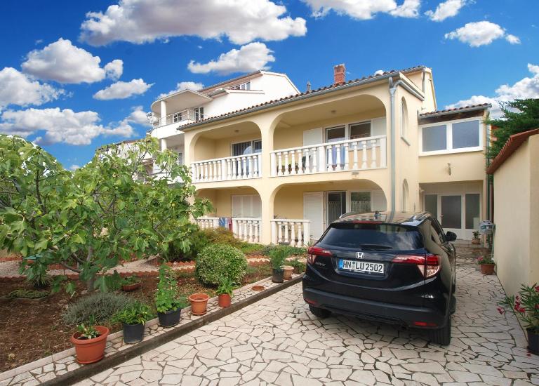 Apartments Katarina 2054 - B&B Banjole