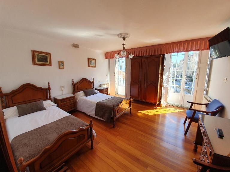 Hostal Giadás - B&B Santiago de Compostela