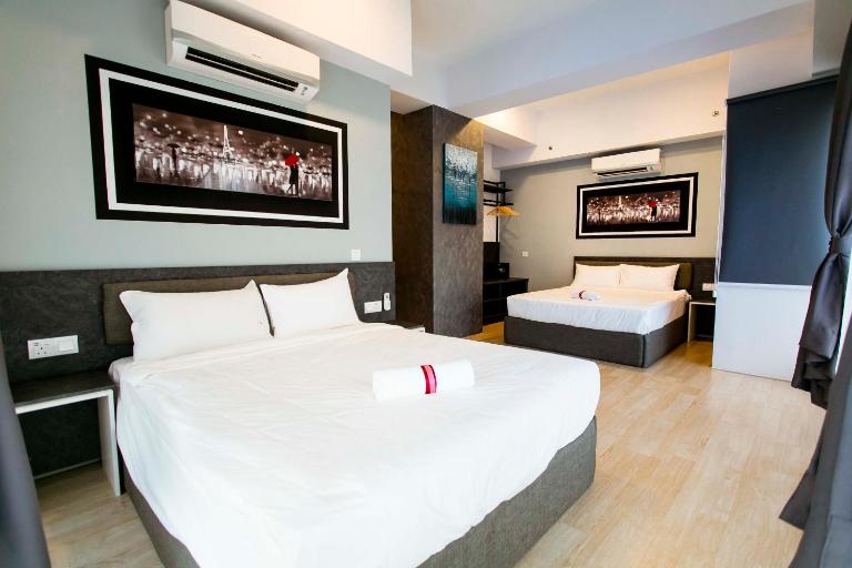 Revo Pavilion Bukit Jalil by Ody Suites - Bed and Breakfast Kuala Lumpur