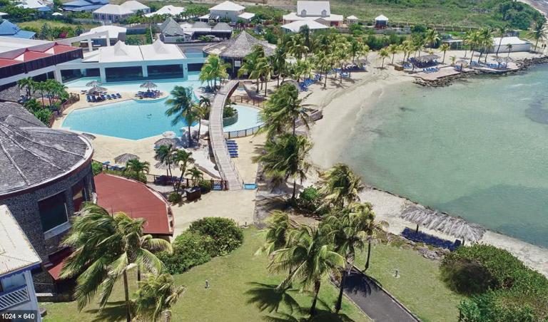 Ti Bel Soley, studio climatisé vue mer réservoir d'eau parking privé - B&B Saint-François