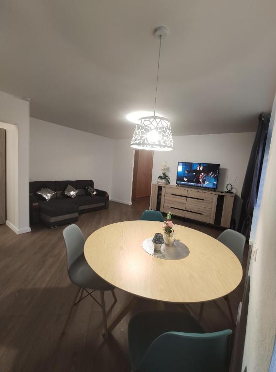 Cozy stay in unique town - Kėdainiai - B&B Kėdainiai