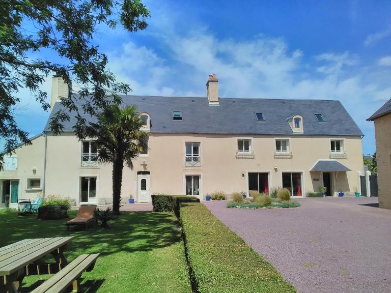 La Maison Periot - Ferienwohnung Trévières