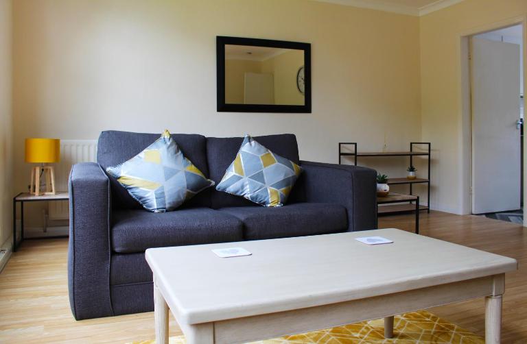 Luke stays - Cheveley Park - B&B Durham