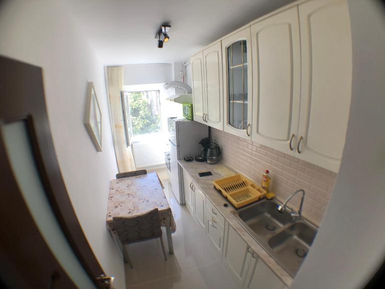 Le Garçon de Cristina, spacious studio - Chambres d'hôtes Bucarest
