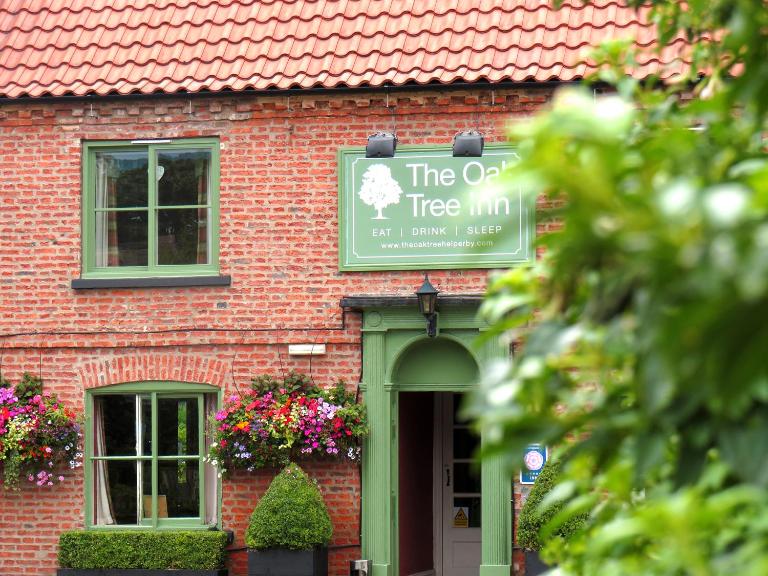 Oak Tree Inn - B&B Brafferton