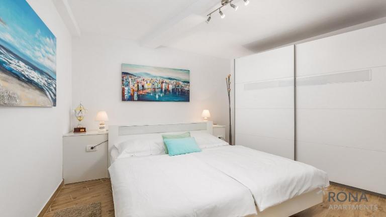 Apartment Follow Me - Bed and Breakfast Opatija