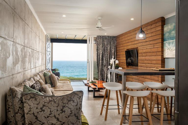 Sea front designer apartment - B&B Ballito