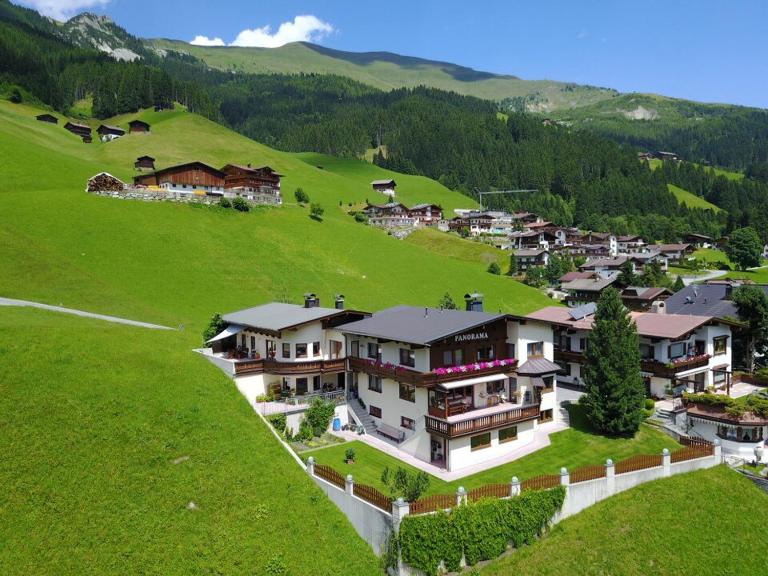 Haus Panorama - Ferienwohnung Tux