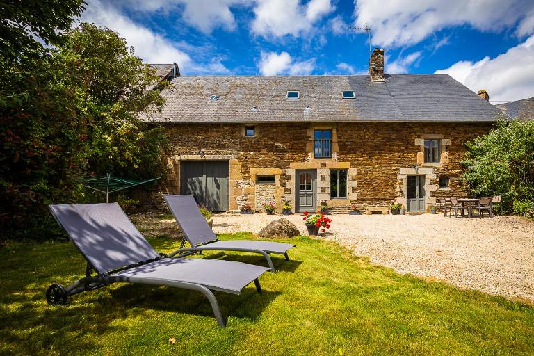 Les prairies du Mont - Le gite de La Chapelle - B&B Sougéal