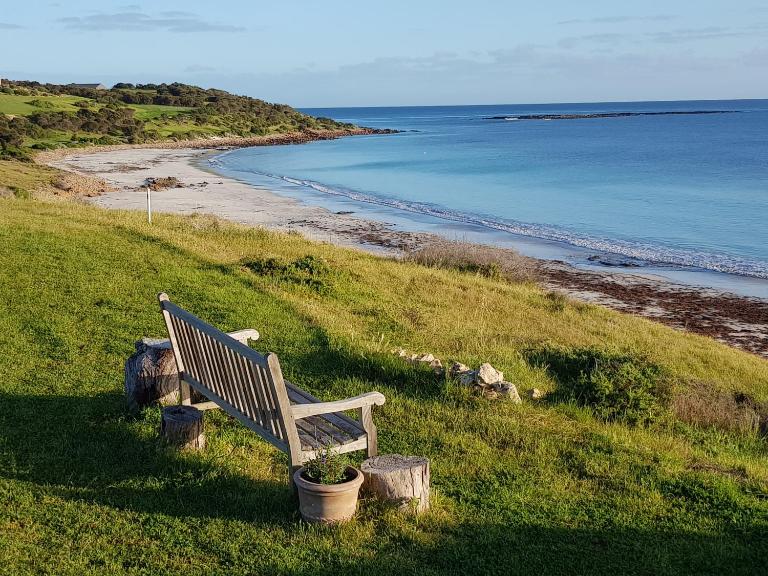 tu Emuz Stone Beachfront Villa, Emu Bay, Kangaroo Is - Chambres d'hôtes Emu Bay