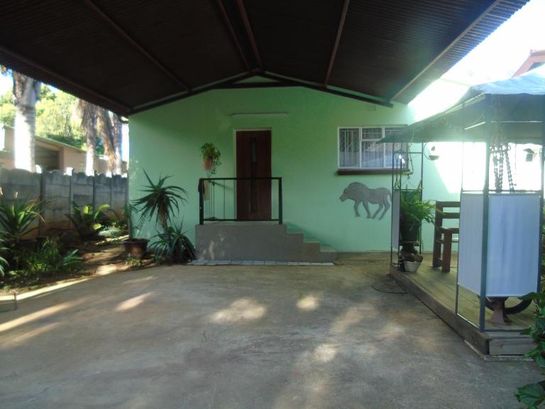 Marnalé Oornagwoonstel - B&B Piet Retief