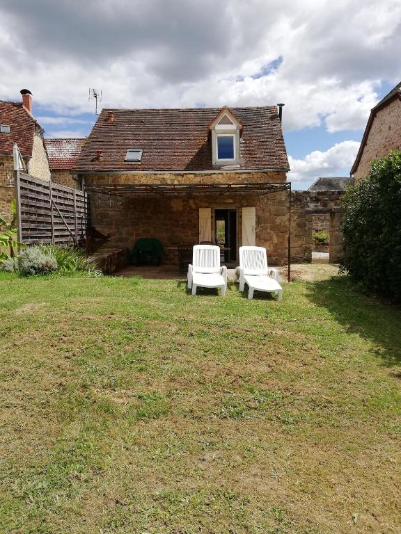 gite climatisé au calme à la campagne - Chambres d'hôtes Branceilles