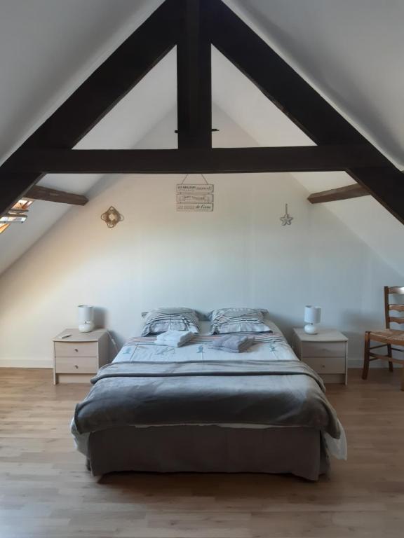 Les Greniers De Blanche - Chambres d'hôtes Le Vivier-sur-Mer