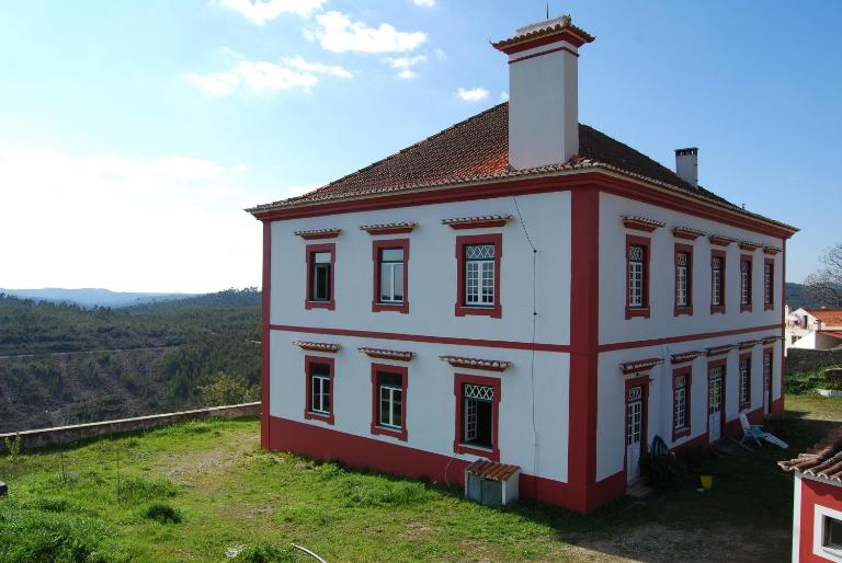 Prédio na Amêndoa - B&B Amêndoa