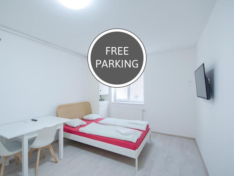 Apartment Tržaška with free parking - B&B Ljubljana