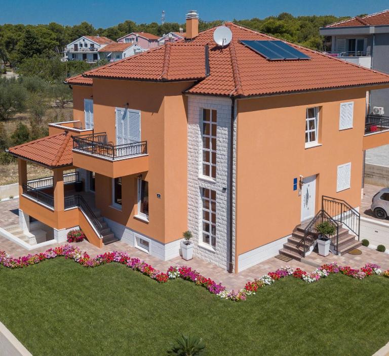 Villa Suzana - B&B Biograd na Moru
