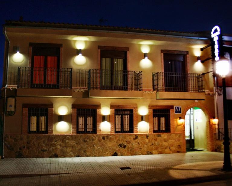Apartamentos Turisticos Mirayuste - Chambres d'hôtes Guadalupe