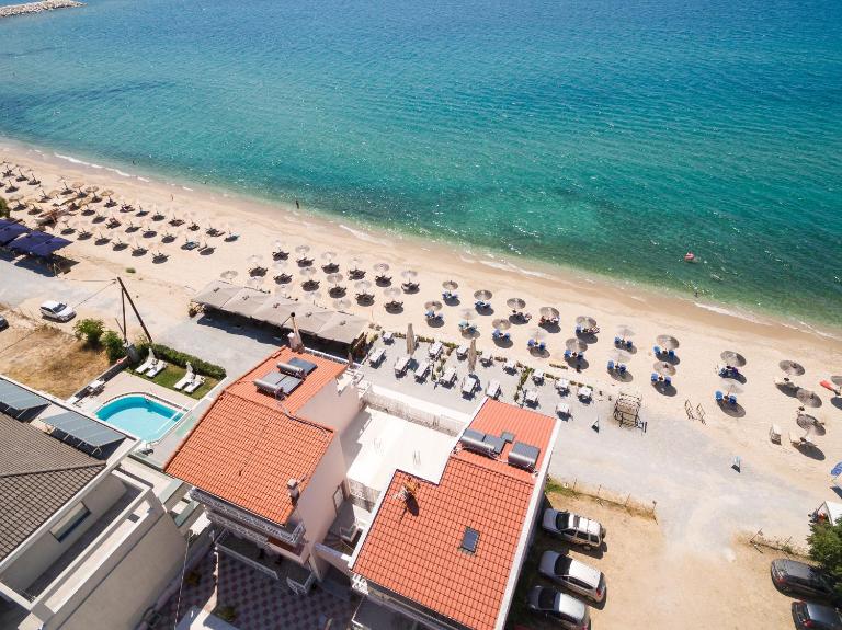 Xenia Suites - Ferienwohnung Limenária