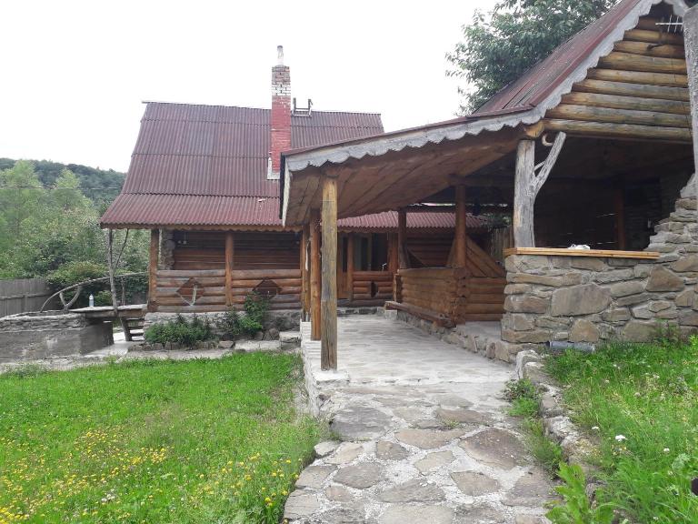"Бджілка" - B&B Liuta