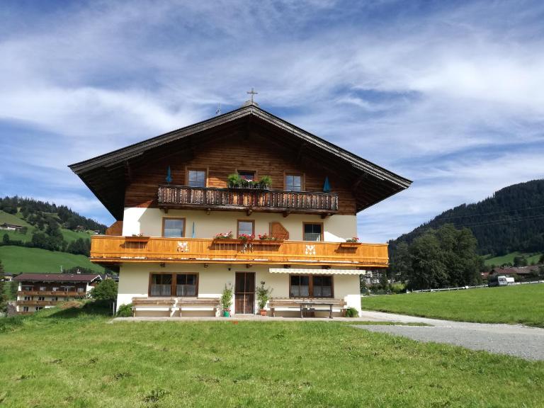 Moarhof Appartements - B&B Niederau