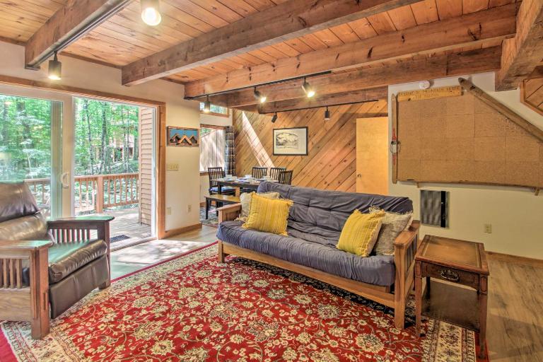 Quiet & Cozy White Mtns Getaway: 4 Mi to Cranmore! - B&B North Conway