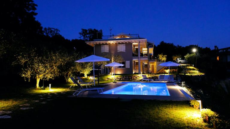Villa Nina - Apartments & Relax - B&B Caprino Veronese