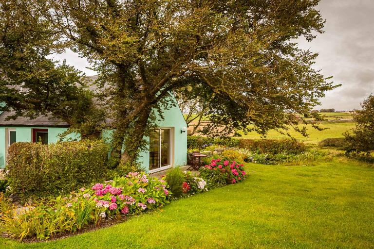 The Wild Atlantic Hideaway - B&B Clonakilty