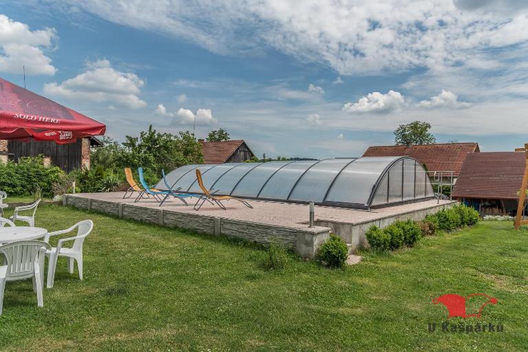 Penzion U Kašpárků - B&B Žehrov