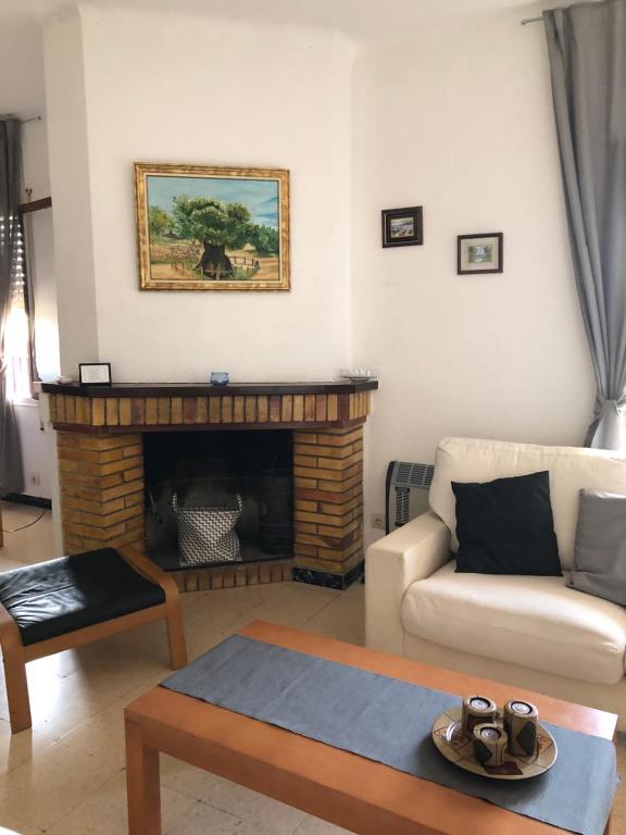 Sota Picasso - Bed and Breakfast Horta de Sant Joan
