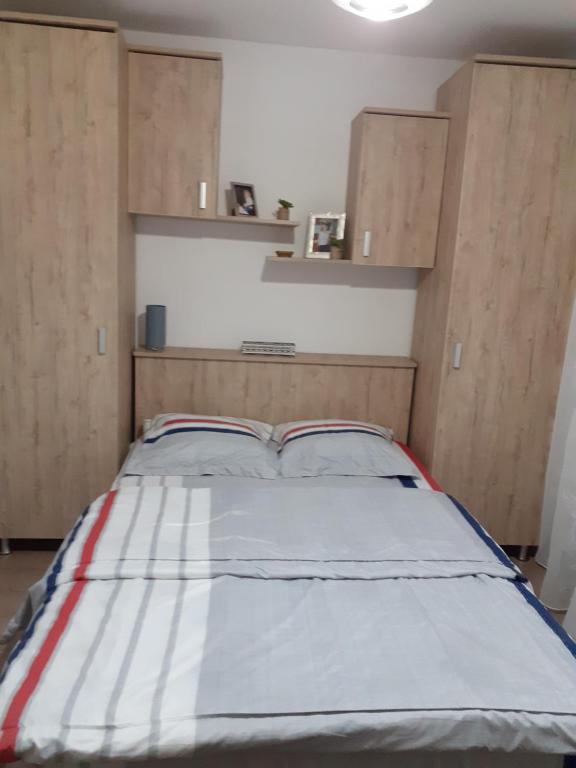 Apartament particular - B&B Râmnicu Vâlcea