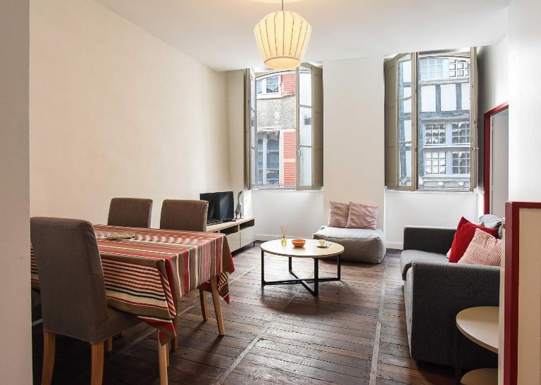 Bayonne en plein cœur Centre Historique 2 chambres - Ferienwohnung Bayonne