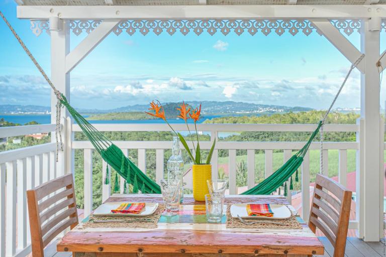 Bungalow Vanille Pacane - Vue Mer avec Spa Privé - B&B Les Trois-Îlets