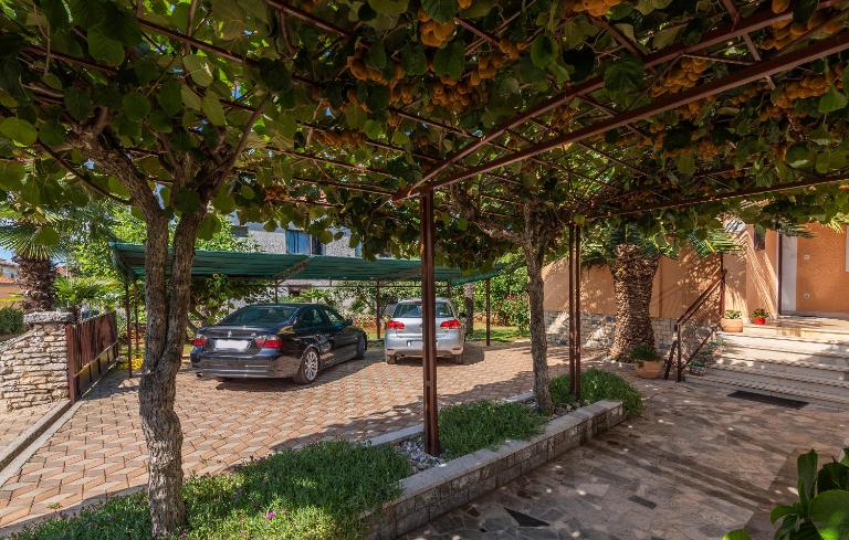 Apartments FENIKS POREČ - B&B Poreč