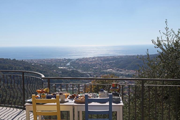 CA' DA TOLLO - Bed and Breakfast Cogorno