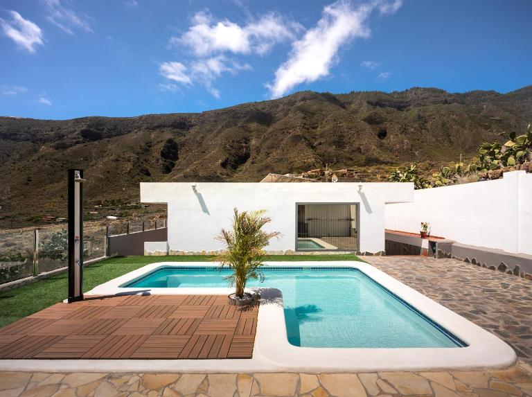 JVG VILLAS - Villa Joval - B&B Güimar