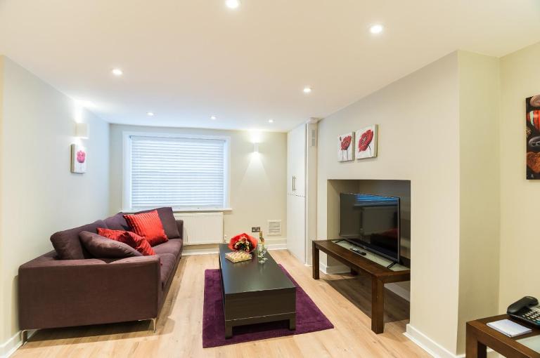 Victoria - Vincent Square by Viridian Apartments - Ferienwohnung London