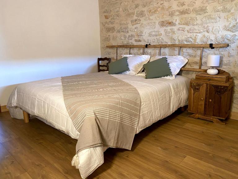 Clos De La Charnaille - Bed and Breakfast Cousance